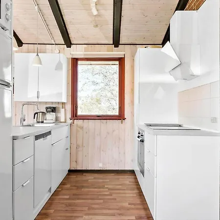 Tv1030-bindslev-astersvej-8